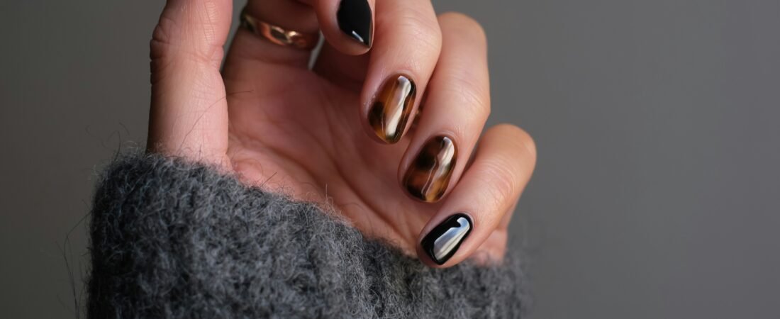 The Best Press-On Nails on Amazon for a Cute, Low-Maintenance Glow