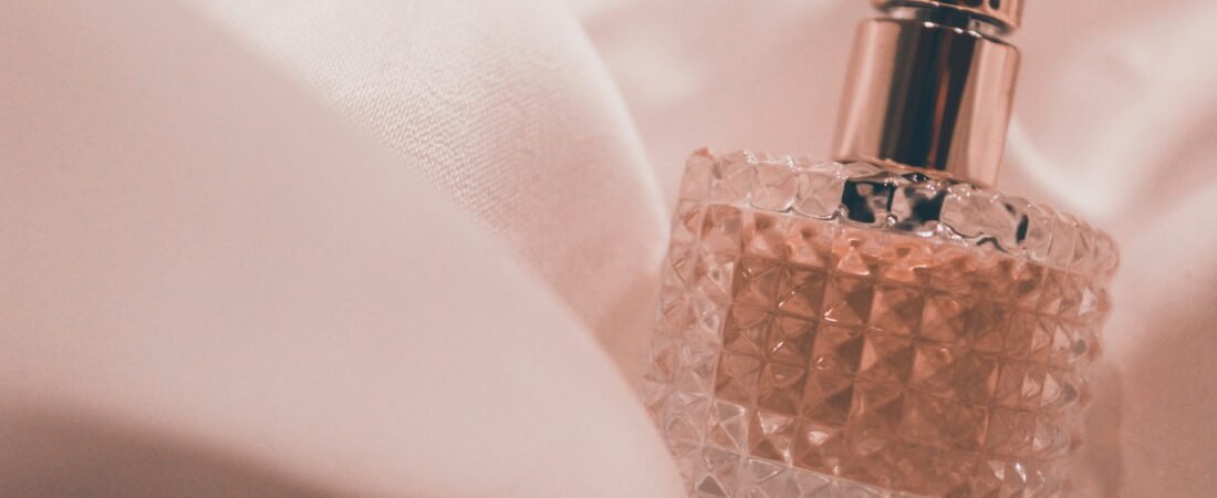 The Best Arabian Perfumes on Amazon – Affordable, Long-Lasting & Absolutely Addictive