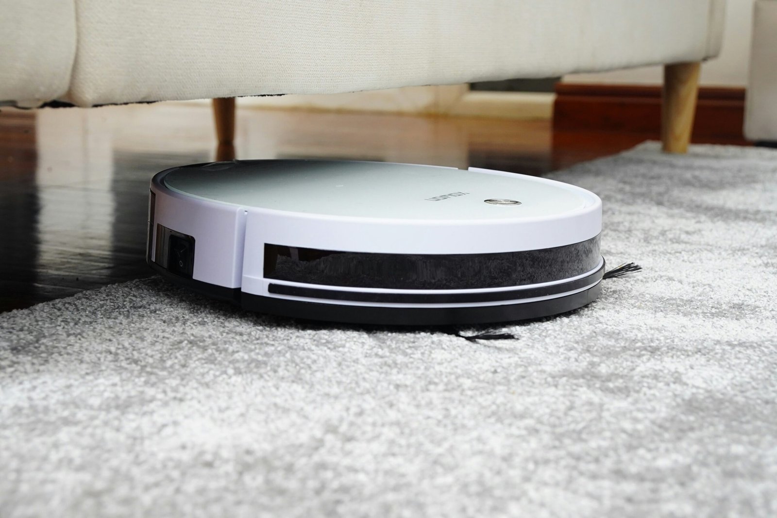 The Best Robot Vacuums for a Clean Apartment Without Effort (Worth the Investment)
