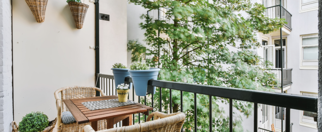 How to Decorate Your Balcony to Feel Completely Cozy ✨