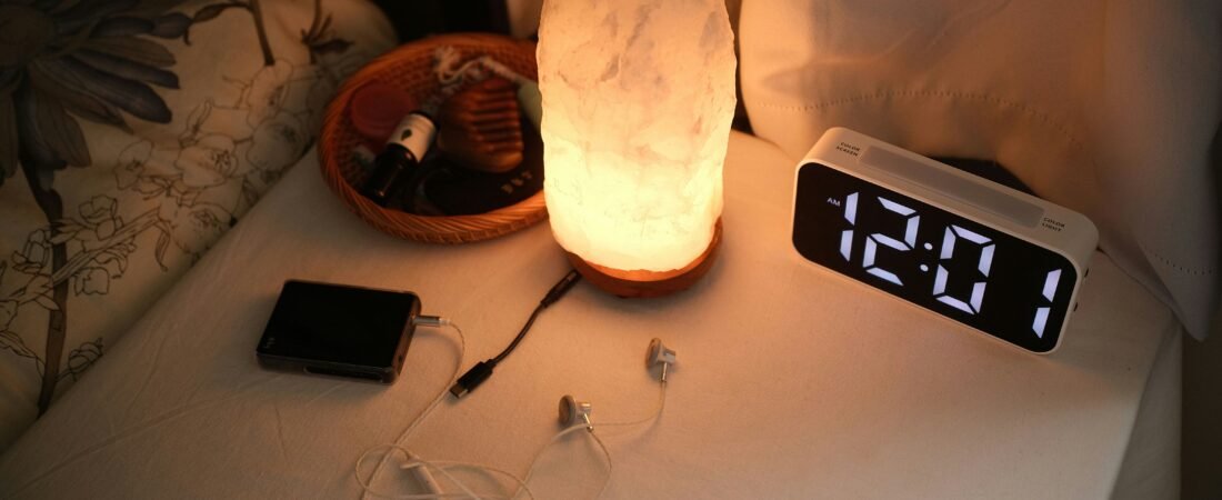 Cozy Bedside Table Setup: Amazon Finds for the Perfect Night Routine