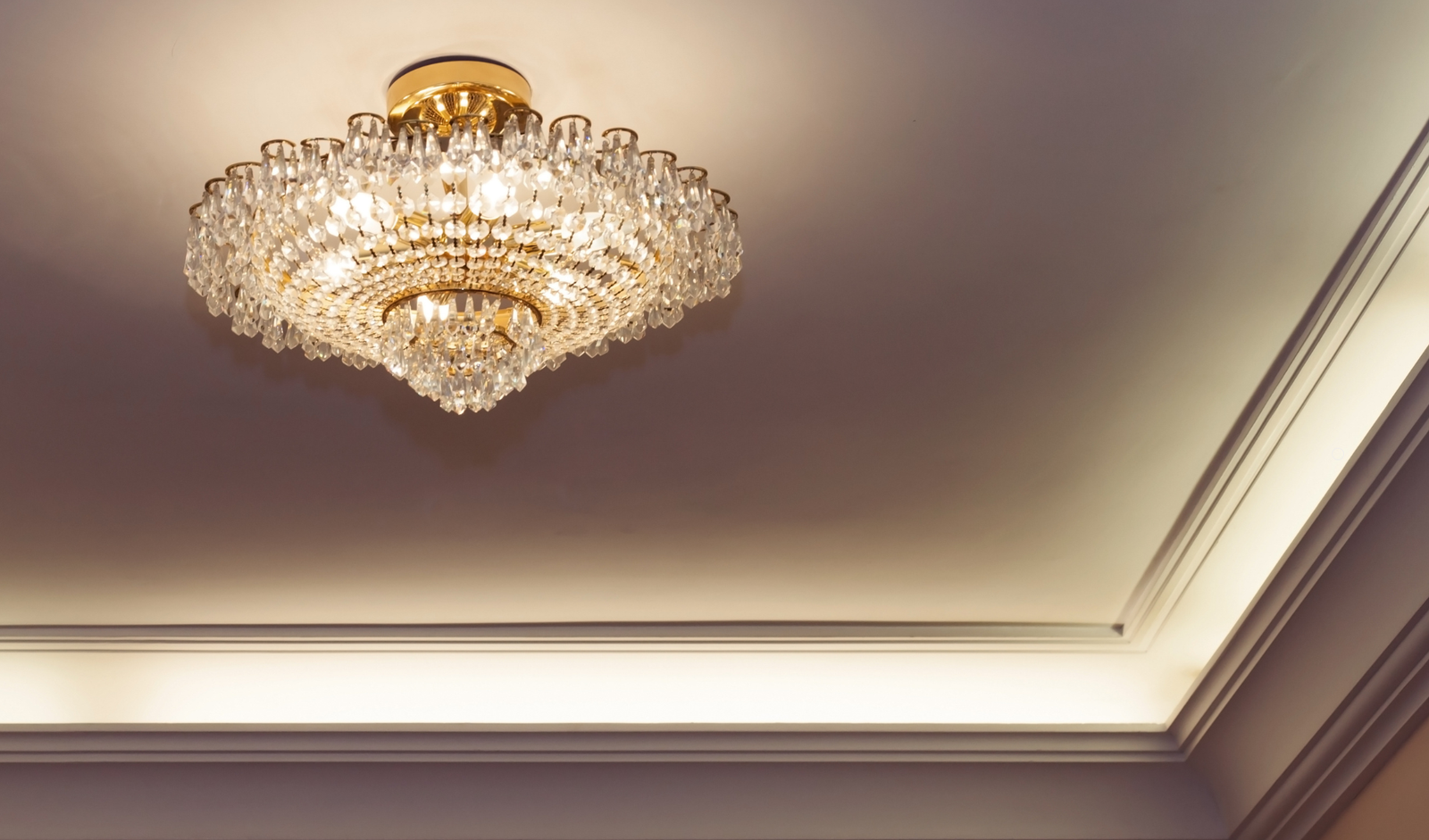 How 4 Types of Lighting Can Completely Transform Your Home Vibe