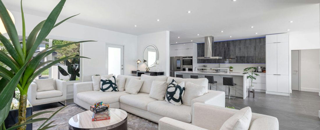 How to Decorate a Rental Apartment Without Damaging the Walls
